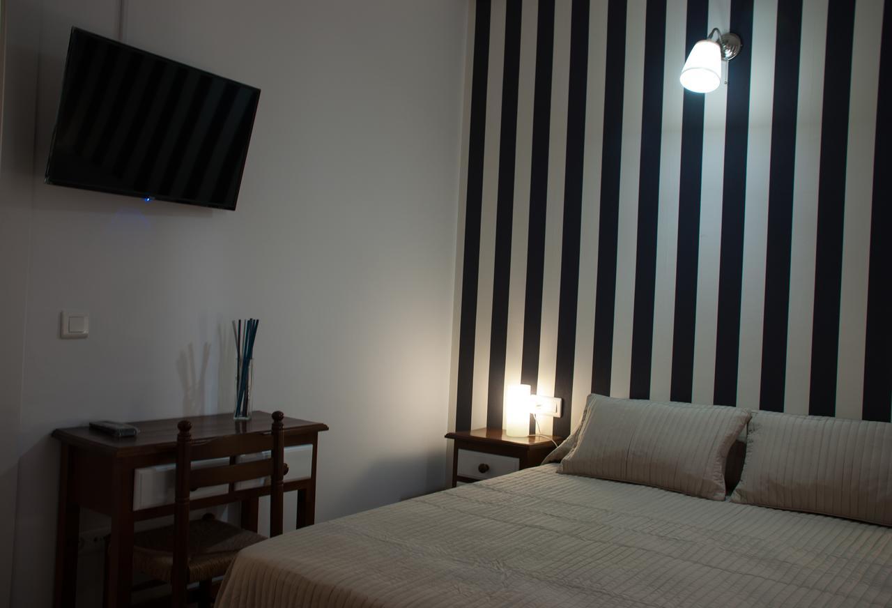 Hostal- Restaurante Estacion Via Verde Olvera Buitenkant foto